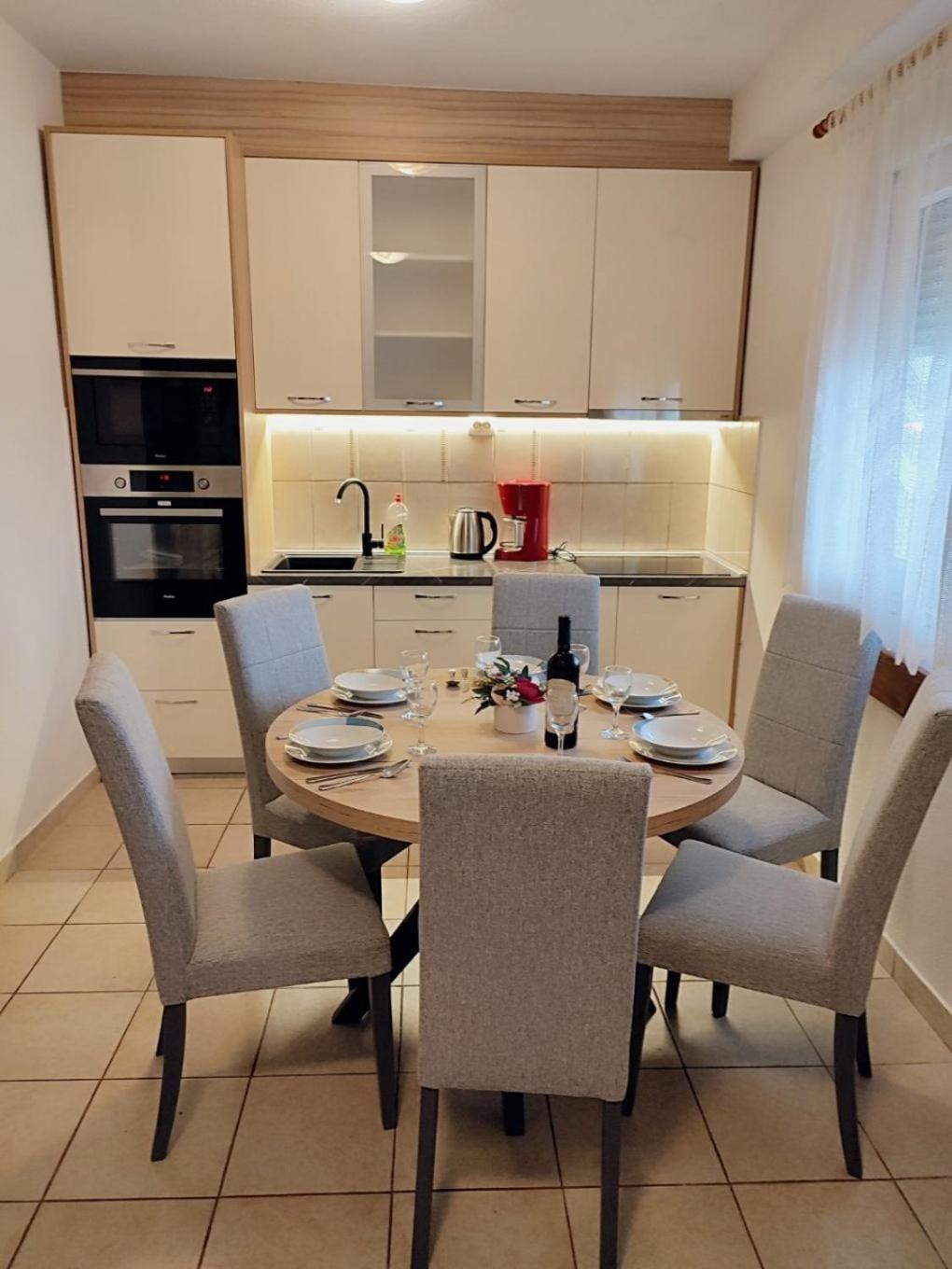 Apartment Slaven Vinisce Luaran gambar